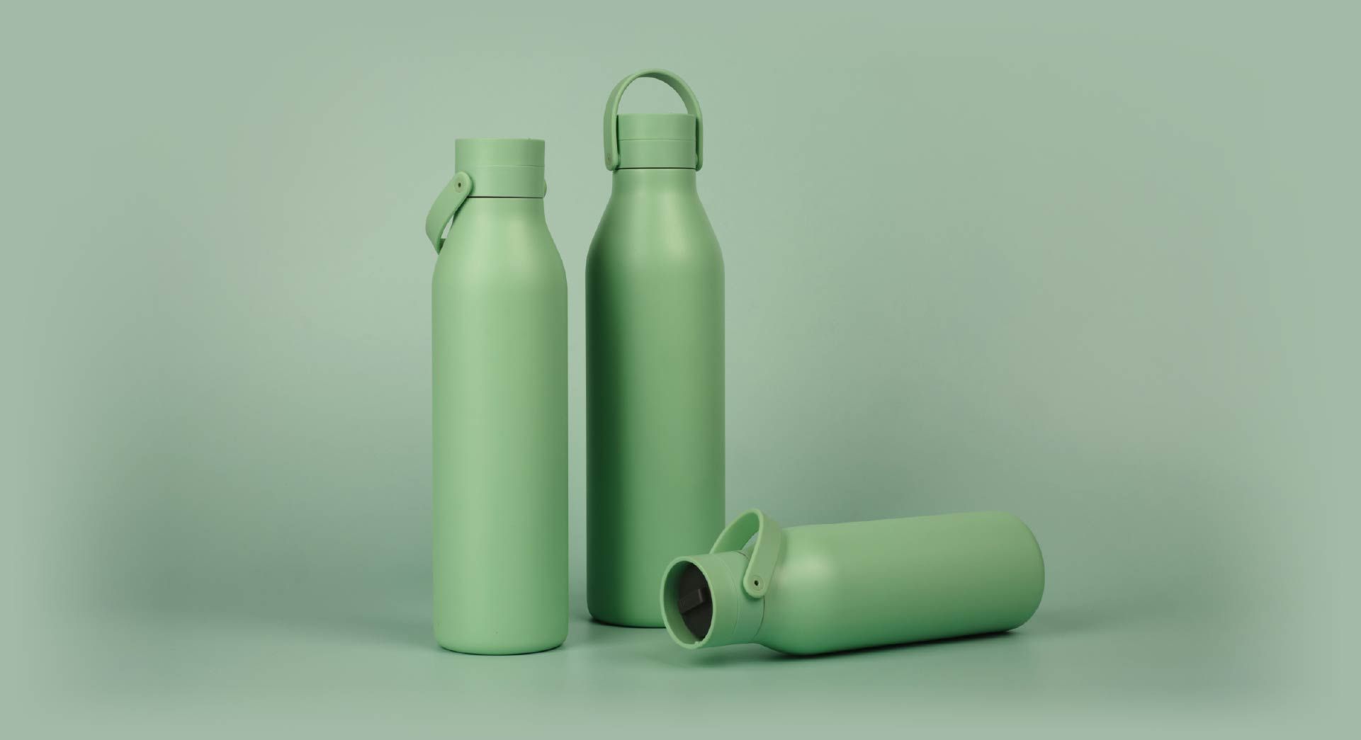 Reusable, recycled coffee cups made from bubblegum